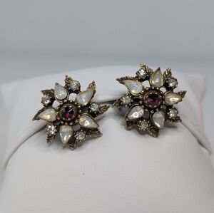 Vintage Floral Star Burst Screw Back Earrings